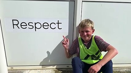 Les jeunes et les dirigeants ont réalisé un clip en lien avec la campagne de prévention des violences dans le sport. Ils ont été sensibilisés à certaines actions notamment au numéro 119, enfance en danger.