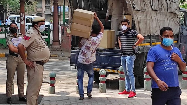 Oxygen concentrators found in raid in Delhi restaurant