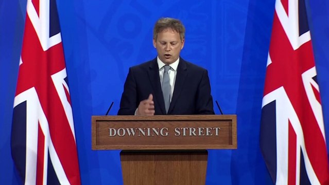 Grant Shapps explains traffic light system for travel during Covid-19 pandemic