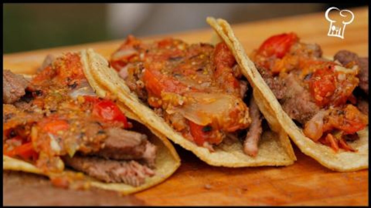 Ramón al Carbón: Tacos de bistec con una deliciosa salsa tatemada de habanero. | Cocina Delirante
