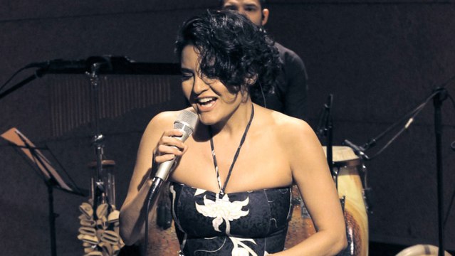 Göksel - Denize Biraksam