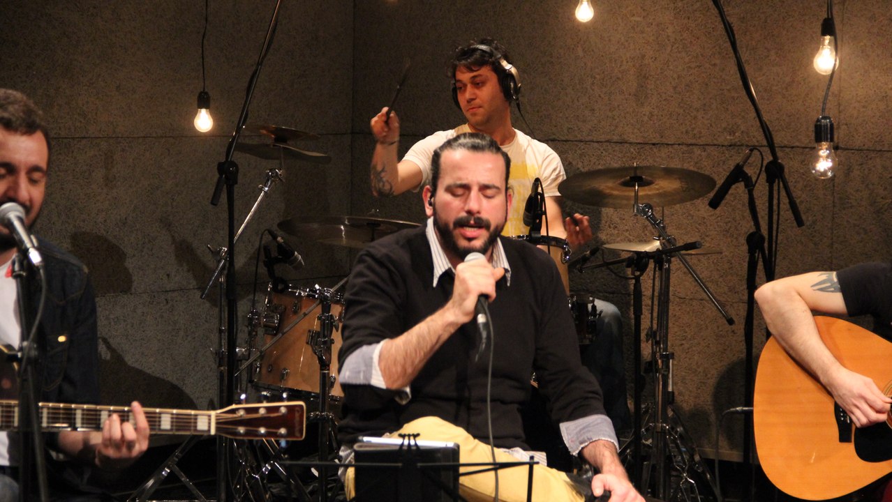 Gece Yolculari - Bir Bilsen