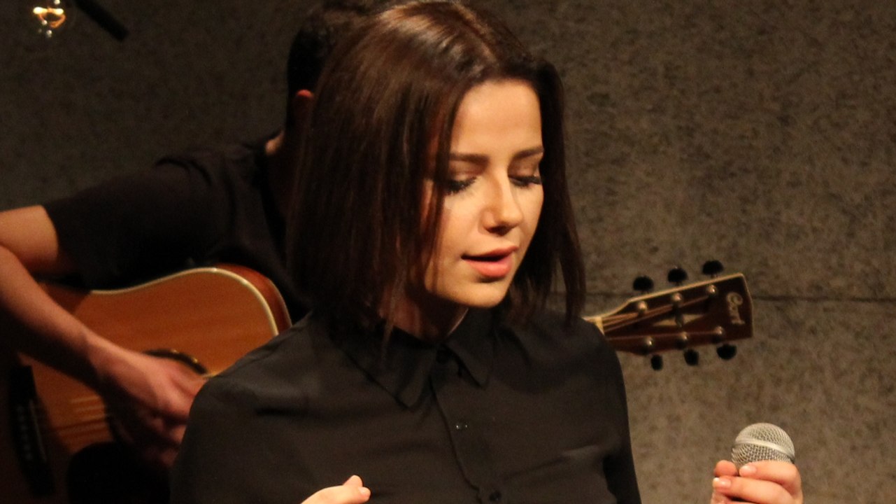 Merve Özbey - Duman