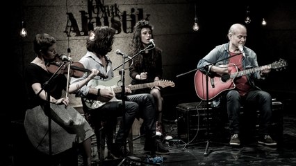 Vedat Sakman - Yasamin Gözlerin Kadar Güzel Olsun