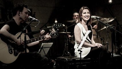 Yonca Lodi - Niye Çagirdin Beni Istanbul