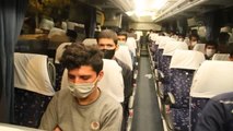 Otobüste yurda yasa dışı yollarla giren 25 Afgan yakalandı