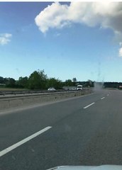 Dur ihtarına uymayan motosiklet sürücüsü, ters şeride girerek polisten kaçtı