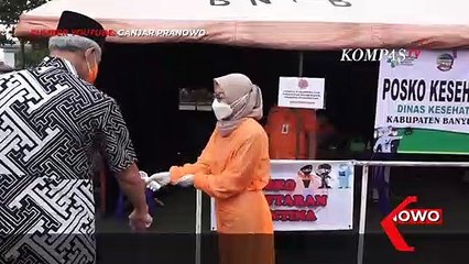 Kocak, Ganjar Tertawa Dengar Cerita Pemudik yang Dikarantina karena Dilaporkan Istrinya