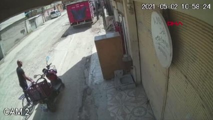 PARK HALİNDEKİ ELEKTRİKLİ BİSİKLETTEN CEP TELEFONU ÇALAN ŞÜPHELİ YAKALANDI