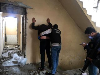 Son dakika... Siirt emniyetinden 300 personelle uyuşturucu operasyonu