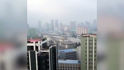 Pyongyang'ta kimse uyanmak için alarm kurmuyor...