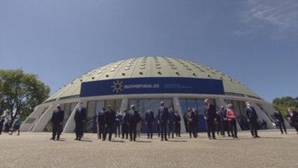 Los líderes europeos se comprometen a reducir las desigualdades en una Europa social