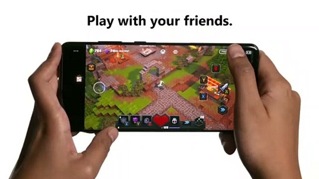 Xbox Cloud Gaming - Minecraft Dungeons con controles táctiles