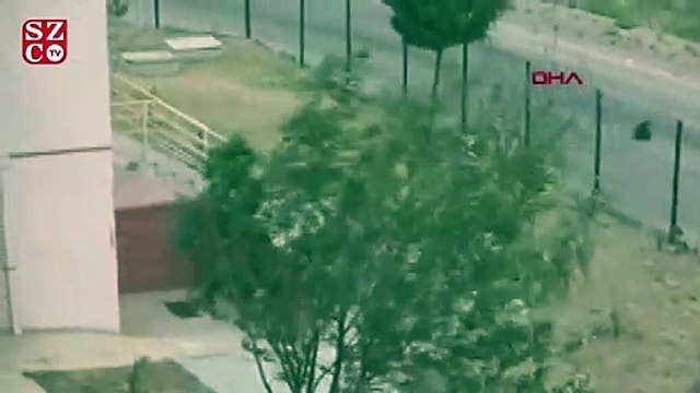 Aksaray'da 'kum fırtınası' cami minaresini yıktı