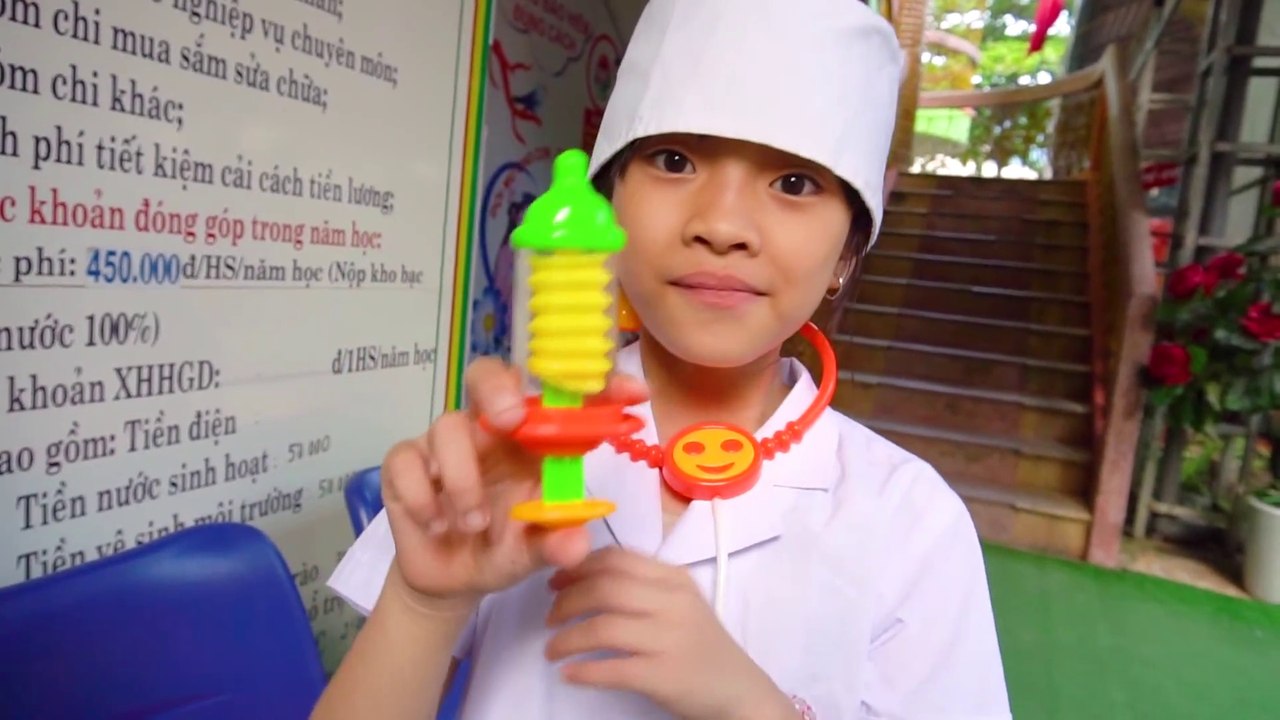 Indoor playground for kids pretend play with LaLa Kids TV doctor - Funny Video for children ( 1080 X 1920 60fps )