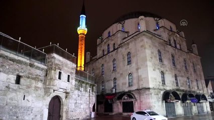 Doğu Marmara ve Batı Karadeniz'de Kadir Gecesi dualarla idrak edildi