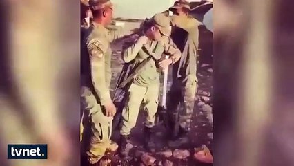 Barfiks çeken Mehmetçik sosyal medyayı salladı!