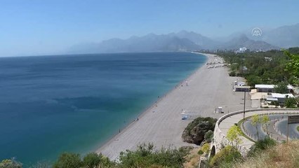 Turizmin başkentinde "tam kapanma" sessizliği sürüyor