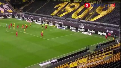 BAYERN MUNCHEN RAIH GELAR JUARA BUNDESLIGA