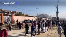 خمسون قتيلا وعشرات الجرحى في انفجار قرب مدرسة للبنات في أفغانستان