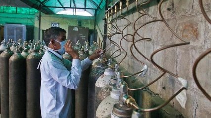 Delhi govt inefficient in supplying oxygen: Centre