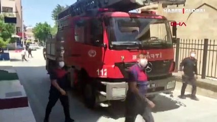 Yer Burdur... Çatıdaki çıplak gözaltına alındı