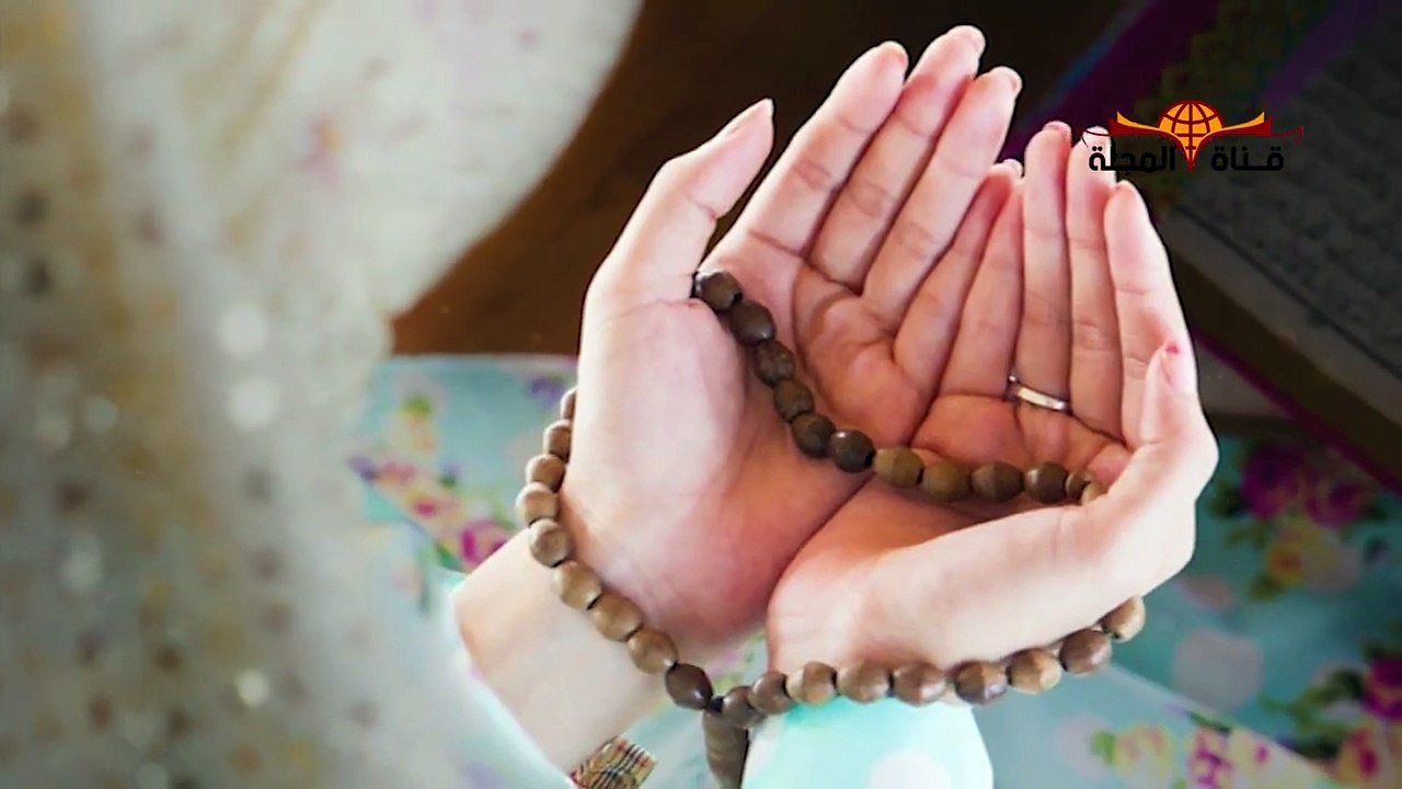 شاهد ماذا حدث لهذه الفتاة بعد قيام ليلة القدر .. ابكت الجميع
