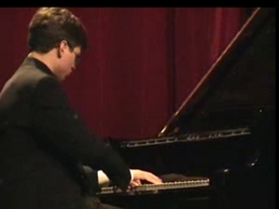 Lucien Khouni joue Beethoven