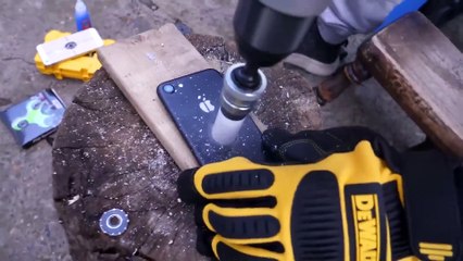 iPhone'dan stres çarkı yaptı!