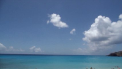 Sint Marten Airport Landing and Maho beach