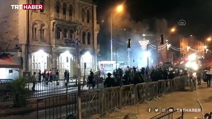 İsrail polisi işgal altındaki Doğu Kudüs'teki Filistinlilere müdahale etti