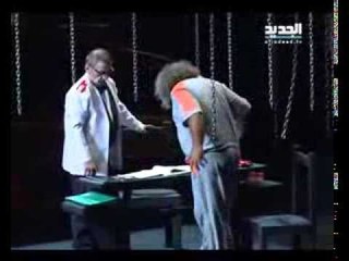 مسرحية "مجنون يحكي" على مسرح المدينة