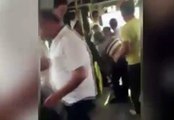 Dehşet anları! Yolcu metrobüs şoförüne silah çekti!