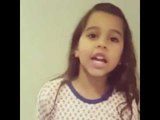 هنا ابنة شيرين عبد الوهاب تغني 