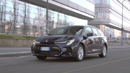 Suzuki Swace Hybrid Trailer