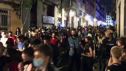 Multidões festejaram o desconfinamento nas ruas de Madrid e Bruxelas