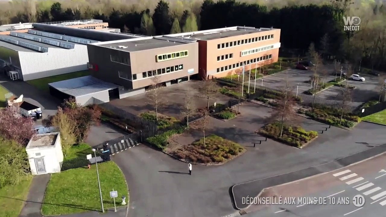 Générique d'"Enquêtes criminelles" sur W9