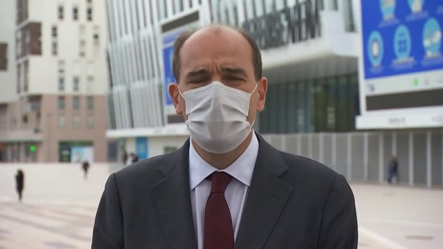 Déclaration du Premier ministre depuis le centre de vaccination de Paris La Défense Arena