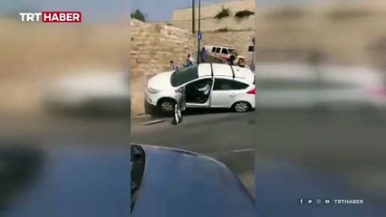 Yahudi yerleşimci aracını Filistinlilerin üzerine sürdü