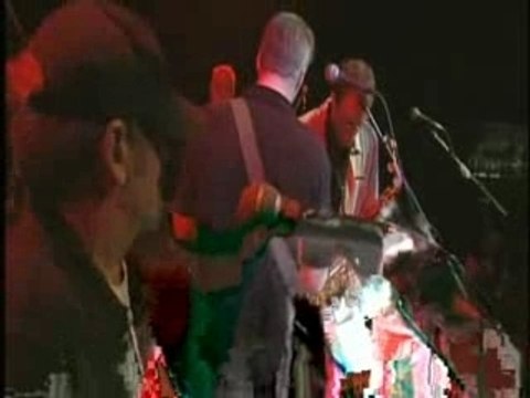 Pick Up The Pieces - Average White Band - Live