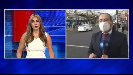 Aglomeración ante ausencia de buses en Quito