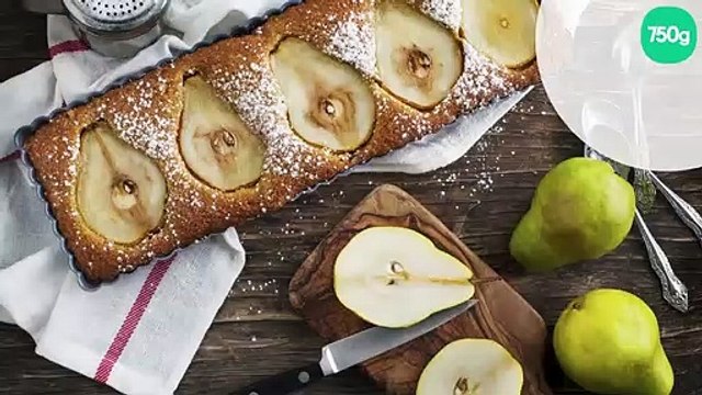 Tarte amandine aux poires et poudre d'amandes