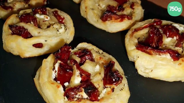 Roulés feuilletés tomates séchées et chèvre frais