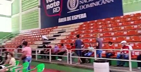 Proteger a sus padres y abuelos una de las razones por las que los jóvenes se vacunan contra el Covid-19