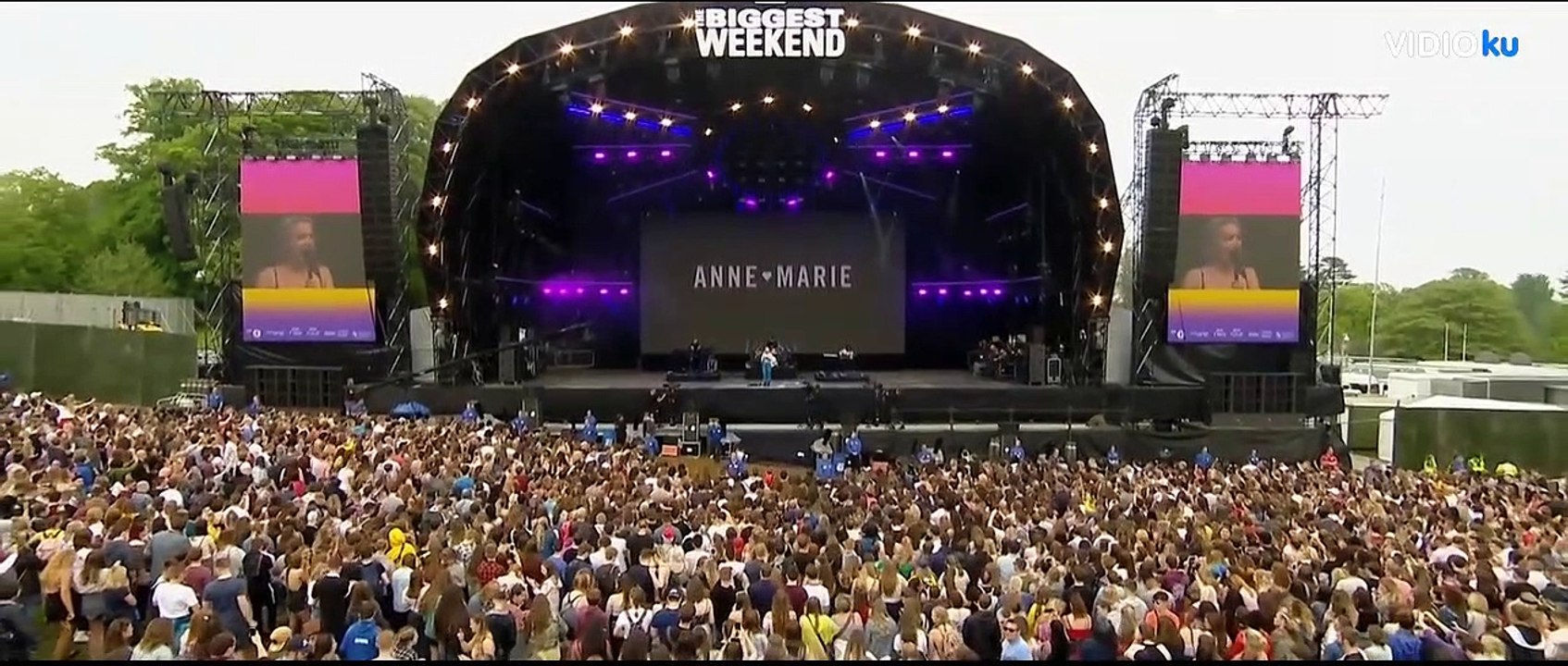 2002 - Anne Marie