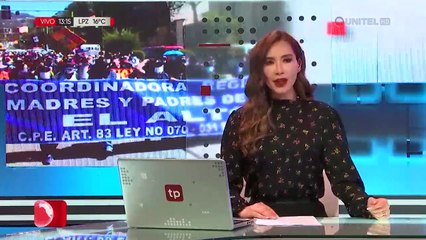 Padres de familia marchan por malas condiciones de la educación virtual