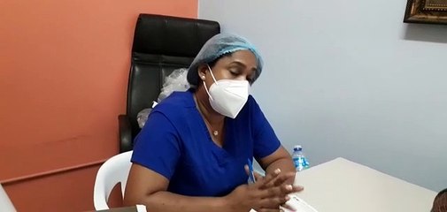 Doctora explica por qué la baja concurrencia en centros de vacunación contra COVID-19