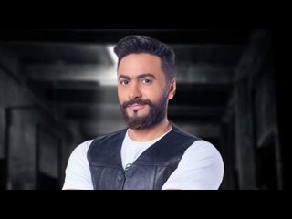 معجبة تنهار عند رؤيتها تامر حسني "هاتولي مي وسكر"..وما قصته مع إبنة الوزير اللبناني ؟