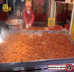 Preparación Con Piel y Pata De Cerdo