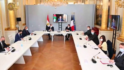 يوم حافل للرئيس السيسي.. قرارات وتصريحات هامة في ثالث أيام زيارة الرئيس للعاصمة الفرنسية